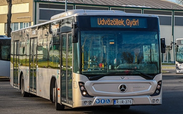 Új buszok a győri tömegközlekedésben